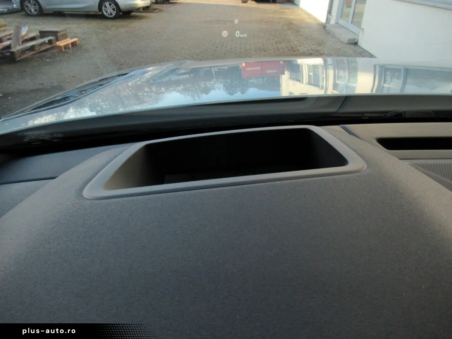 LAND ROVER NEW D300 DYN SE HEAD-UP BLACK PANO 3D eAHK NP101