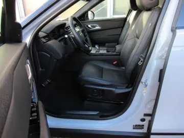 LAND ROVER NEW D300 DYN SE HEAD-UP BLACK PANO 3D eAHK NP101