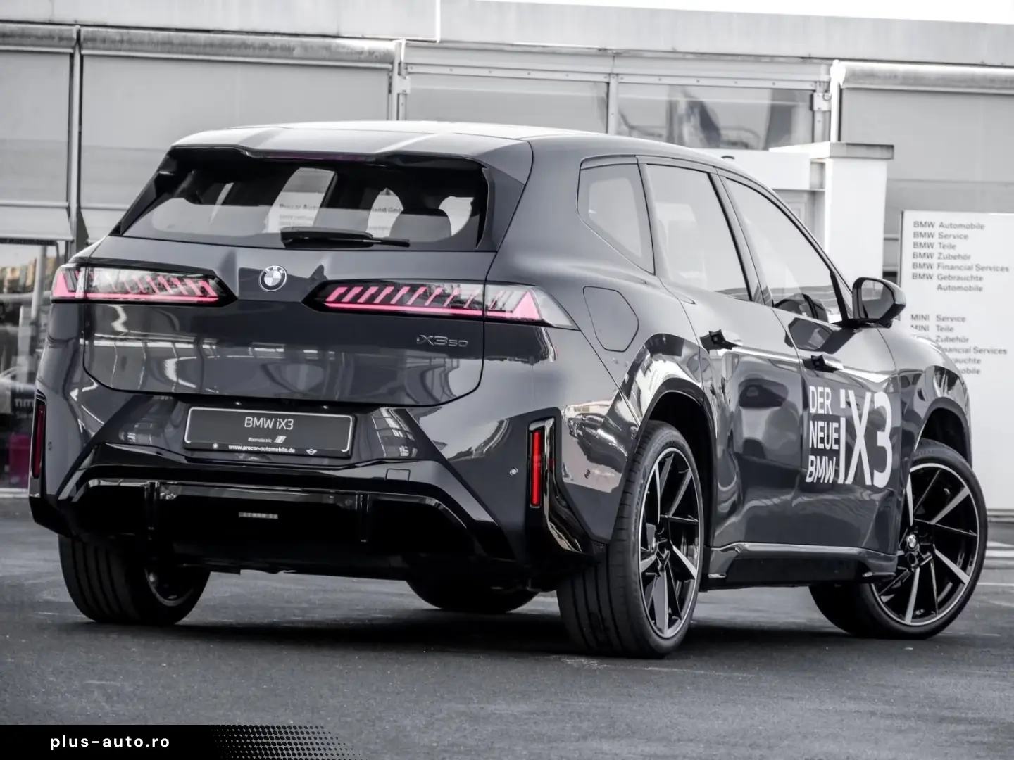 BMW iX3 50 xDrive M Sport