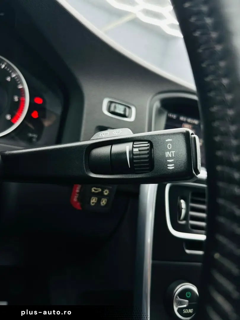 VOLVO V60 2013 1.6D E5 Garantie 12 Luni Rate Avans 0 Doar Cu