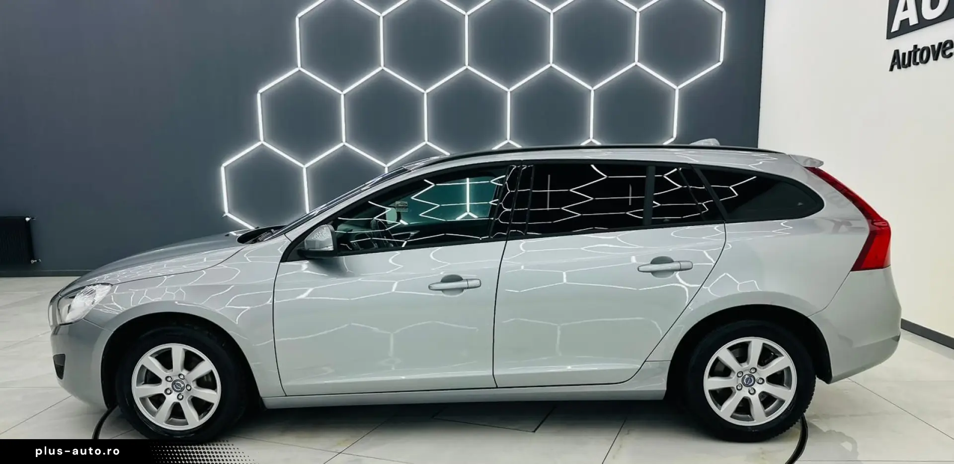 VOLVO V60 2013 1.6D E5 Garantie 12 Luni Rate Avans 0 Doar Cu