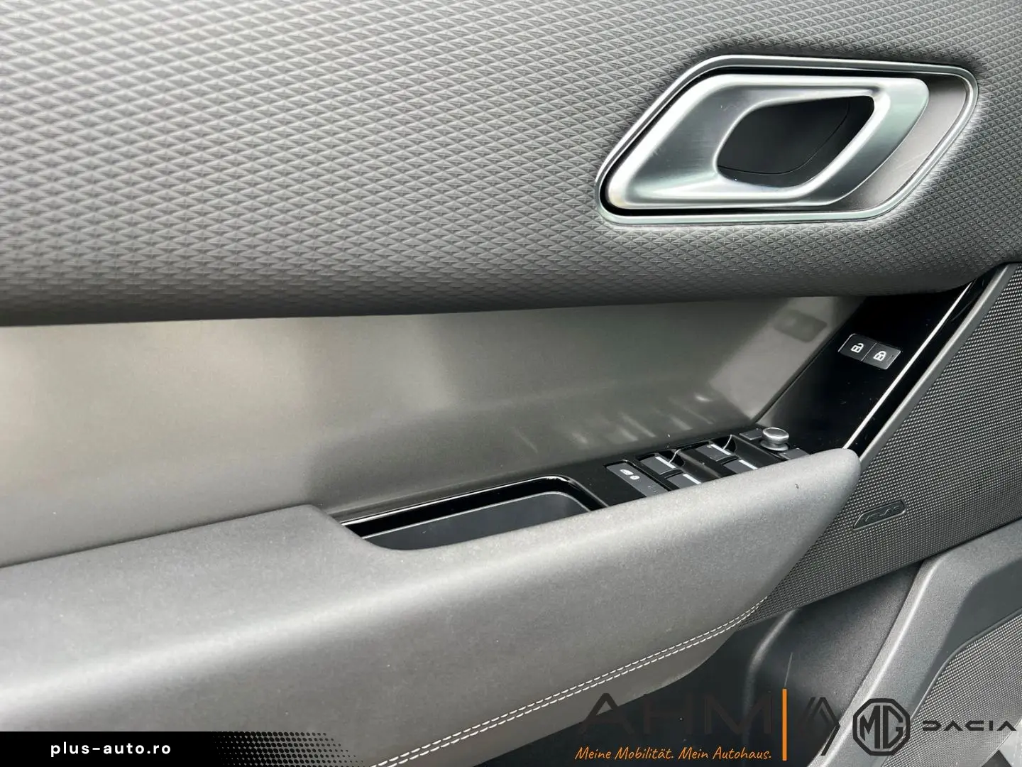 LAND ROVER Range Rover Velar Hybrid P400e Plug-In Morzine A