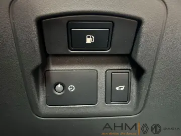 LAND ROVER Range Rover Velar Hybrid P400e Plug-In Morzine A