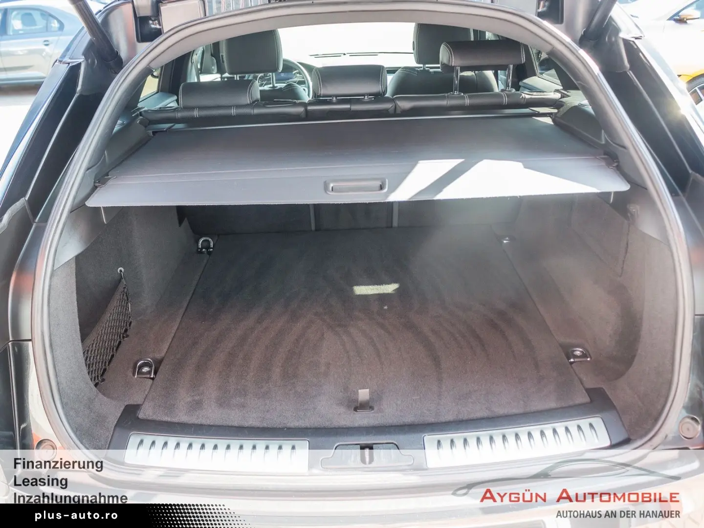 LAND ROVER Range Rover Velar D200 AWD S ACC 3D-Sound