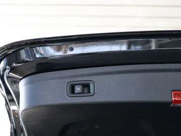 MERCEDES-BENZ GLE 53 AMG 4M  AHK Standhz. Distr. LED&hellip;