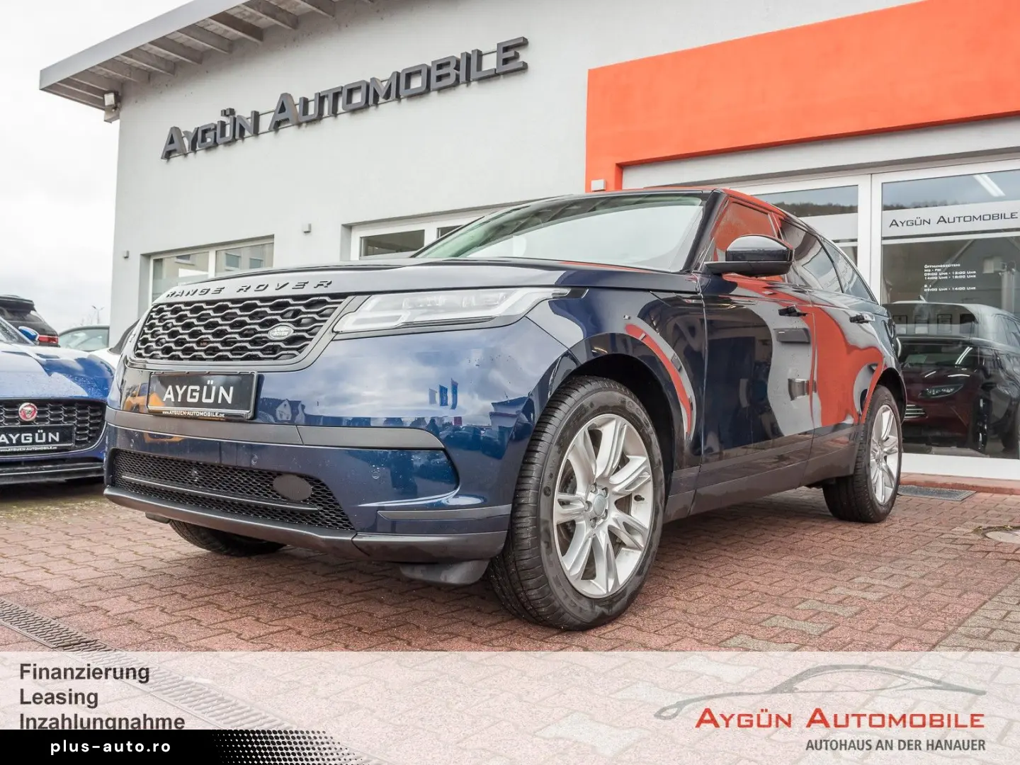 LAND ROVER Range Rover Velar P400e AWD S AHK Black-Pack