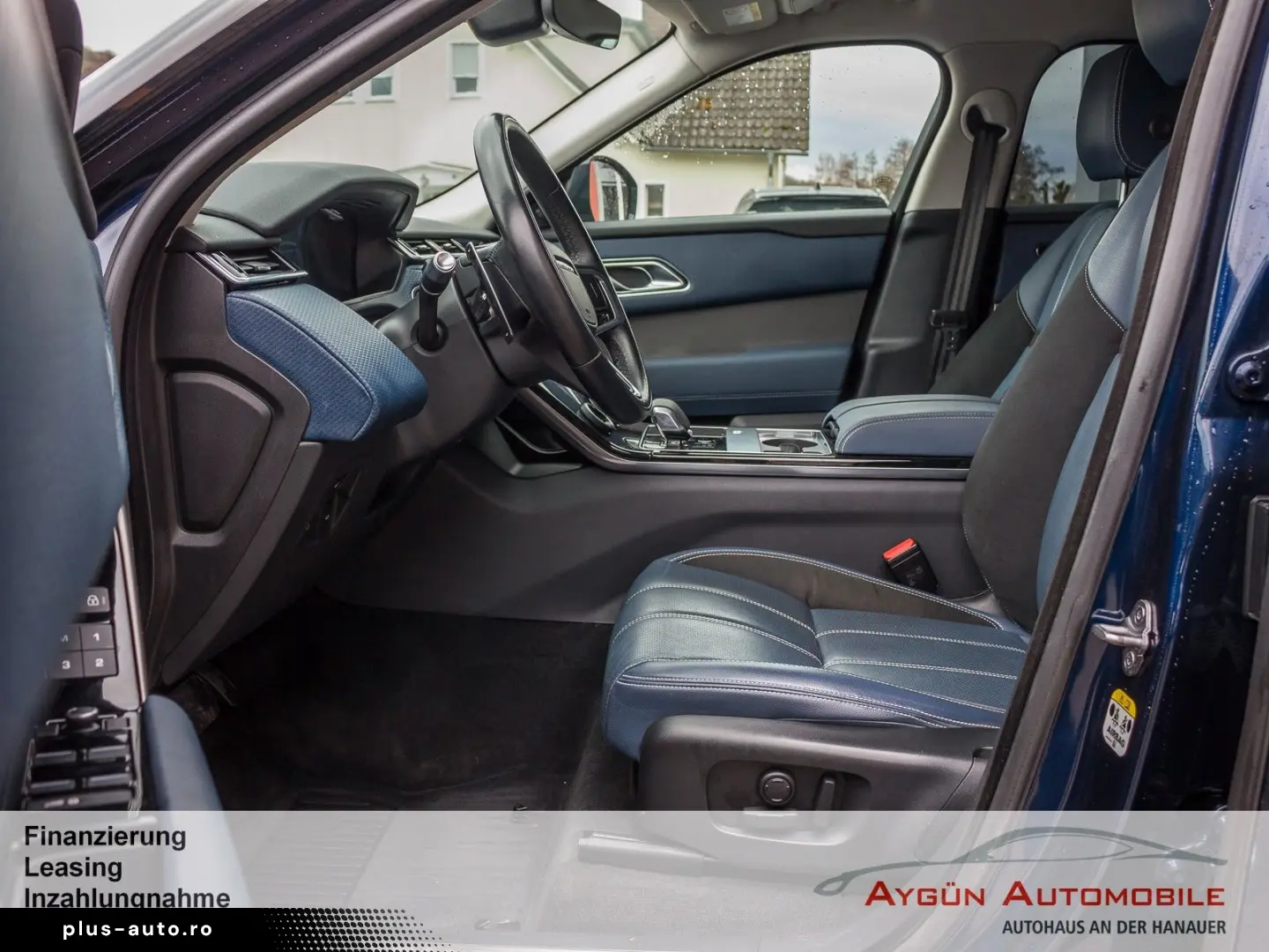 LAND ROVER Range Rover Velar P400e AWD S AHK Black-Pack