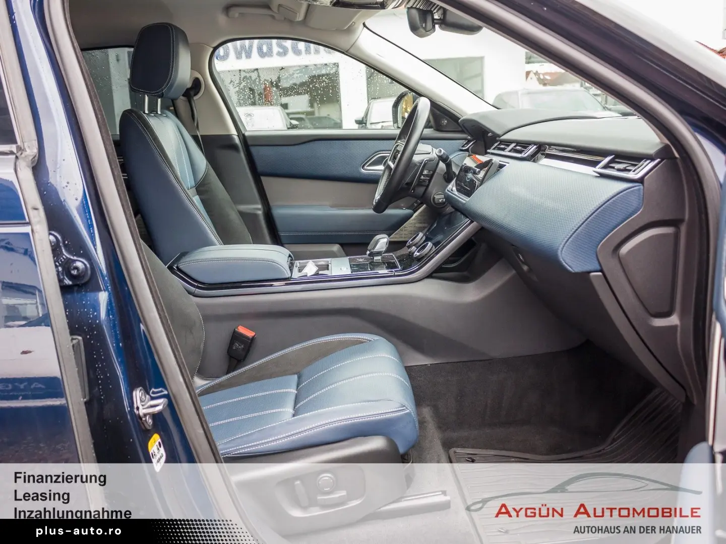 LAND ROVER Range Rover Velar P400e AWD S AHK Black-Pack