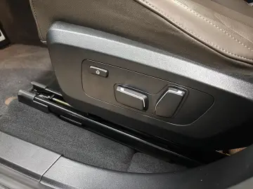 BMW X3 20d xDrive [M Sport  ACC  RFK  AHK  LRH  SHZ]