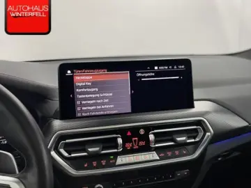 BMW X4 M40 d xDrive PANO AHK LASER 360 MEMO STANDHZG