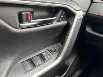 Toyota RAV 4 2 5 l Hybrid PlugIn 4x4 Technik HeadUp 360