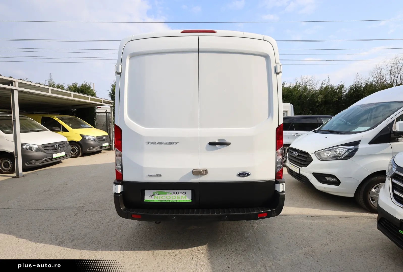 Ford Transit L2H2 2.0D MHEV 130CP
