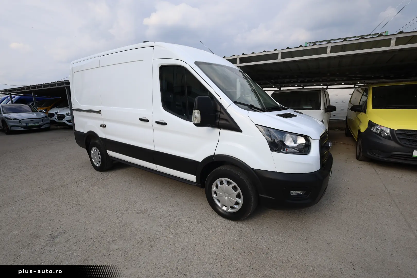 Ford Transit L2H2 2.0D MHEV 130CP