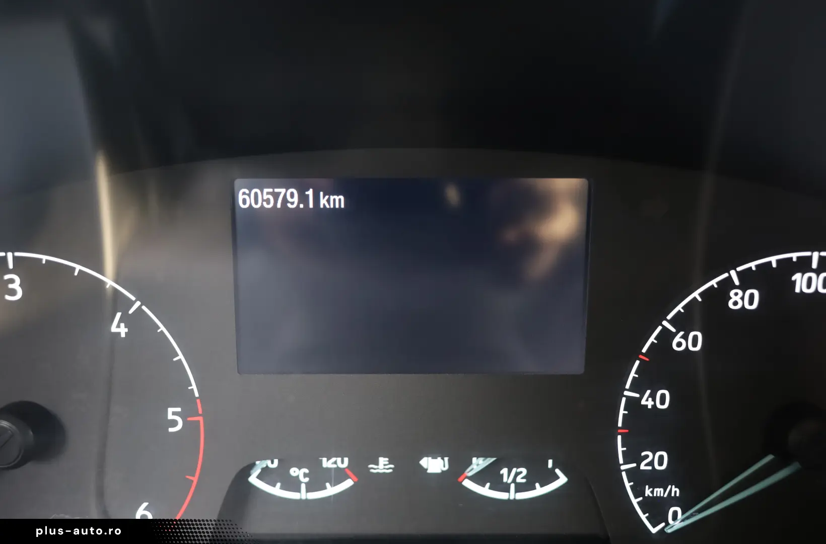 Ford Transit L2H2 2.0D MHEV 130CP