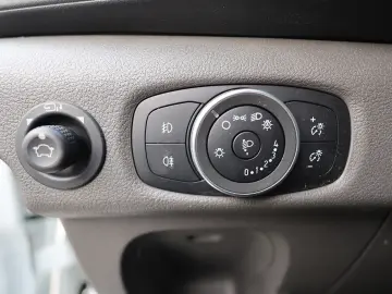 Ford Transit L2H2 2.0D MHEV 130CP