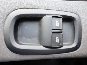 Ford Transit L2H2 2.0D MHEV 130CP