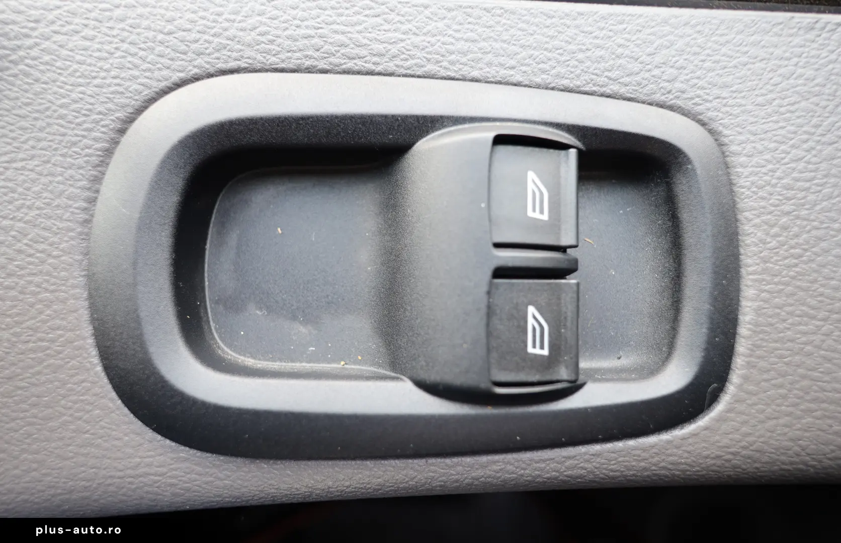 Ford Transit L2H2 2.0D MHEV 130CP