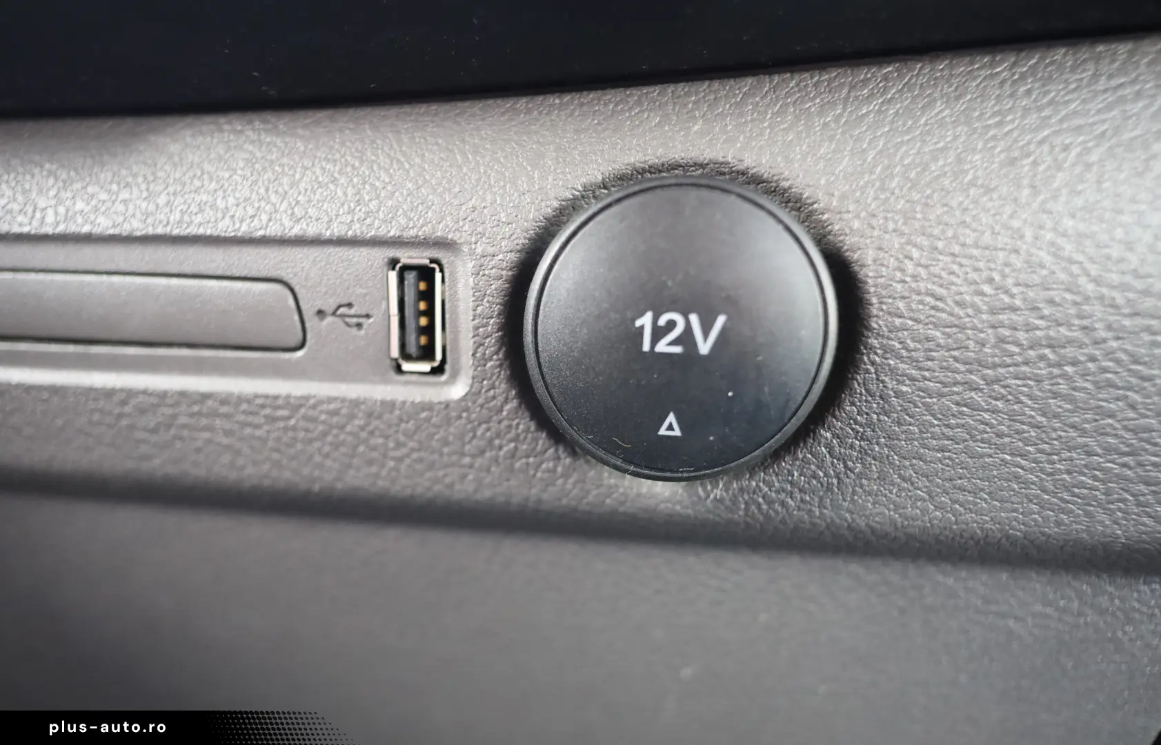 Ford Transit L2H2 2.0D MHEV 130CP