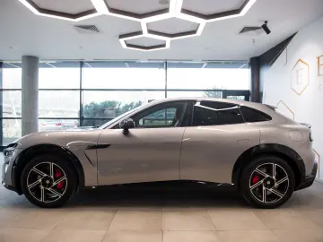 Xiaomi YU7 Max Dual Motor AWD