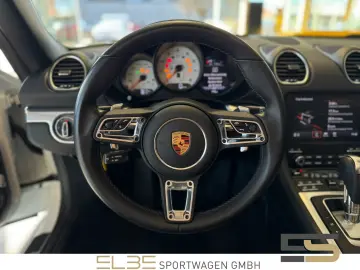 Porsche 718 Boxster Style Edition BOSE S.DESIGN LED SAGA