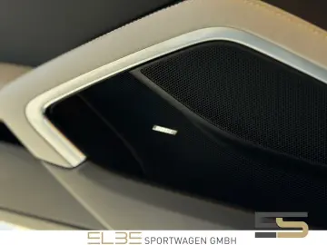 Porsche 718 Boxster Style Edition BOSE S.DESIGN LED SAGA
