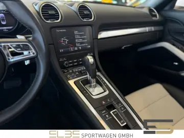 Porsche 718 Boxster Style Edition BOSE S.DESIGN LED SAGA