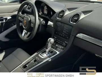 Porsche 718 Boxster Style Edition BOSE S.DESIGN LED SAGA