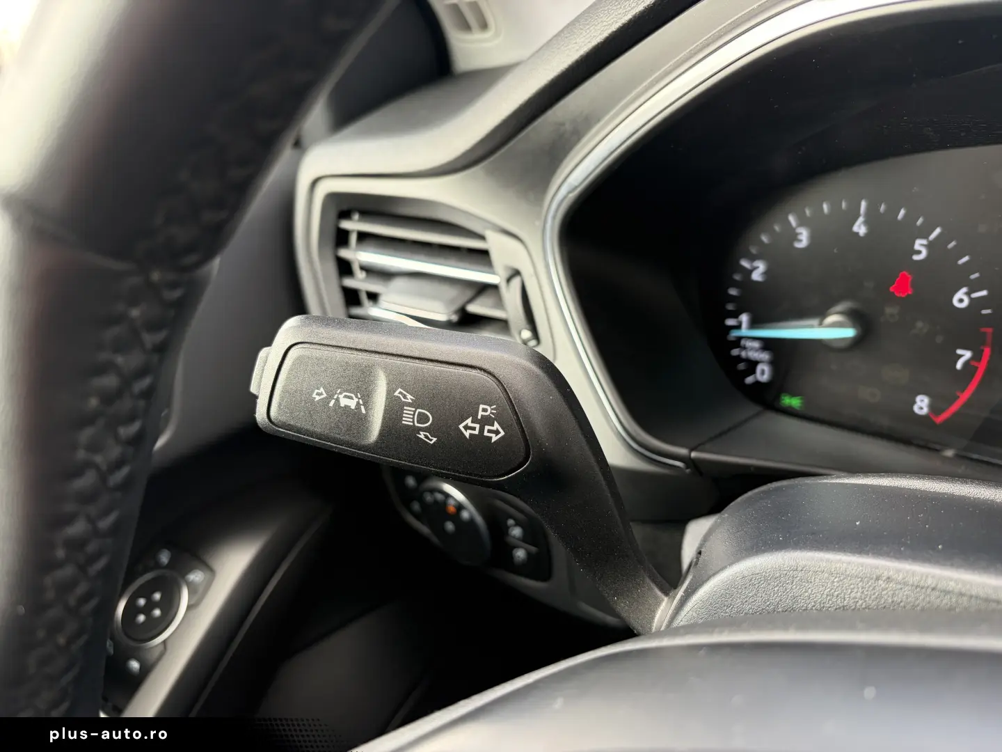 FORD FOCUS 1.0 ECOBOOST 125 CP TITANIUM