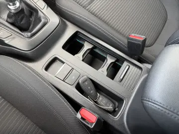 FORD FOCUS 1.0 ECOBOOST 125 CP TITANIUM