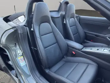 Porsche Boxster 718 Boxster Style Edition Sport Chrono