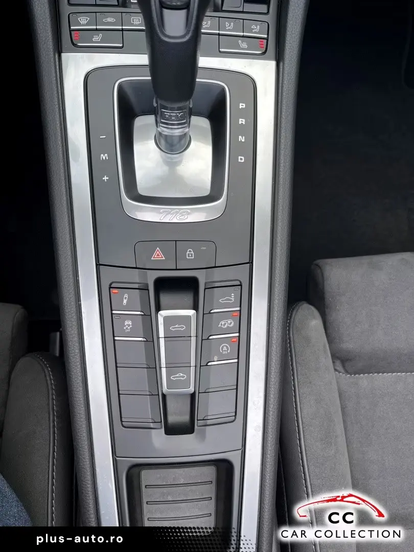 Porsche 718 Boxster GTS 4.0 PDK SportDesign BOSE 18Wege