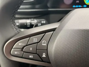 Renault Twingo TECHNO 80HP URBAN RANGE E-TECH