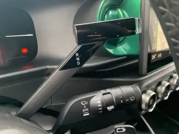 Renault Twingo TECHNO 80HP URBAN RANGE E-TECH