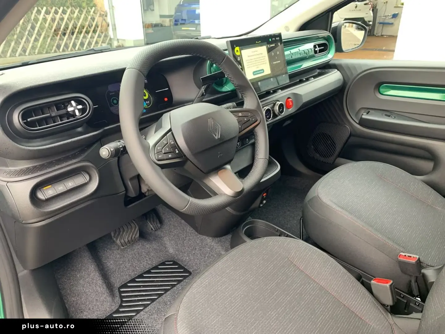 Renault Twingo TECHNO 80HP URBAN RANGE E-TECH