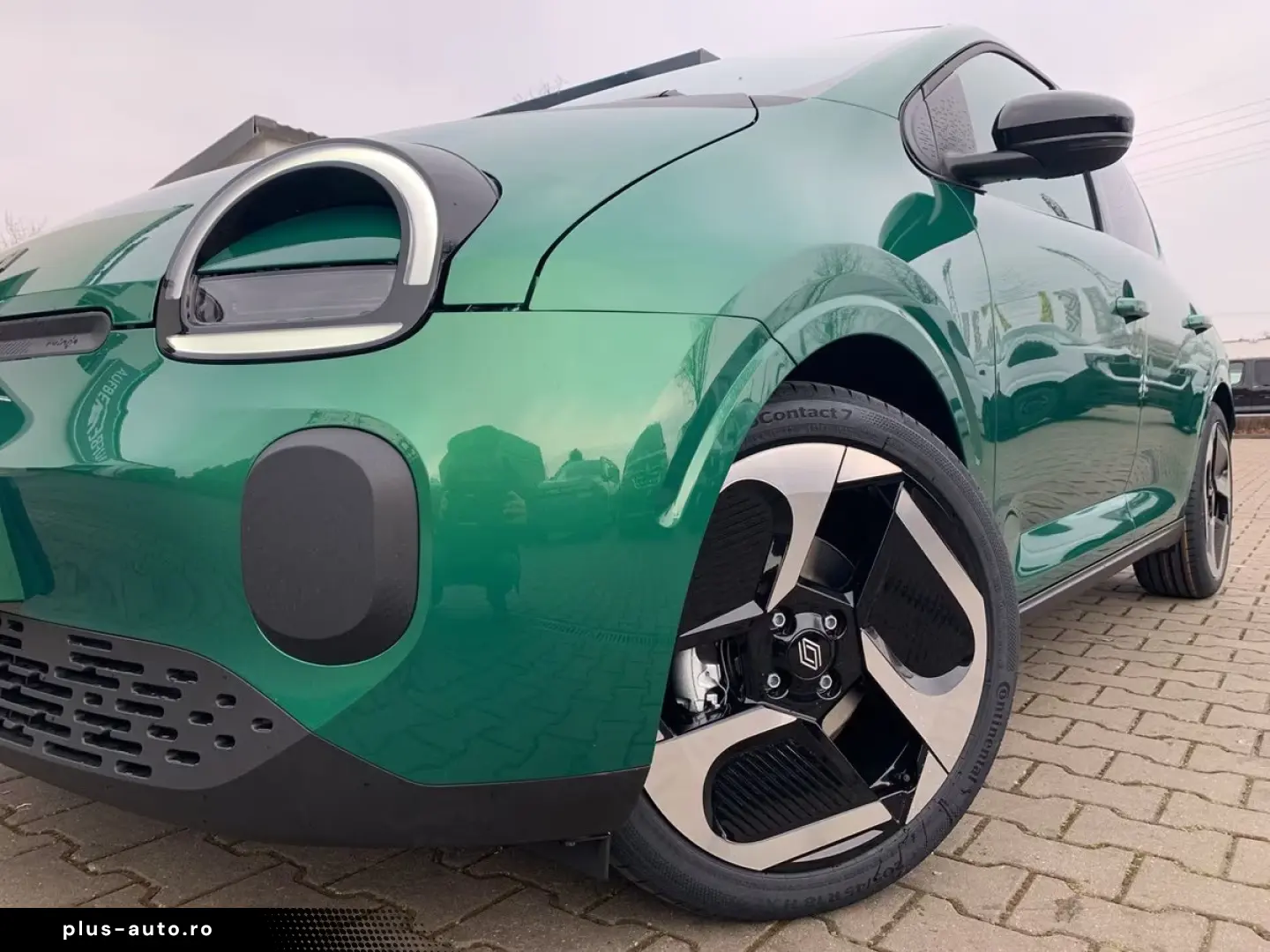 Renault Twingo TECHNO 80HP URBAN RANGE E-TECH