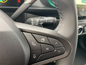 Renault Twingo TECHNO 80HP URBAN RANGE E-TECH