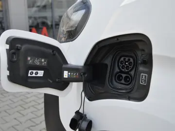 CITROEN  E-JUMPY 50KW