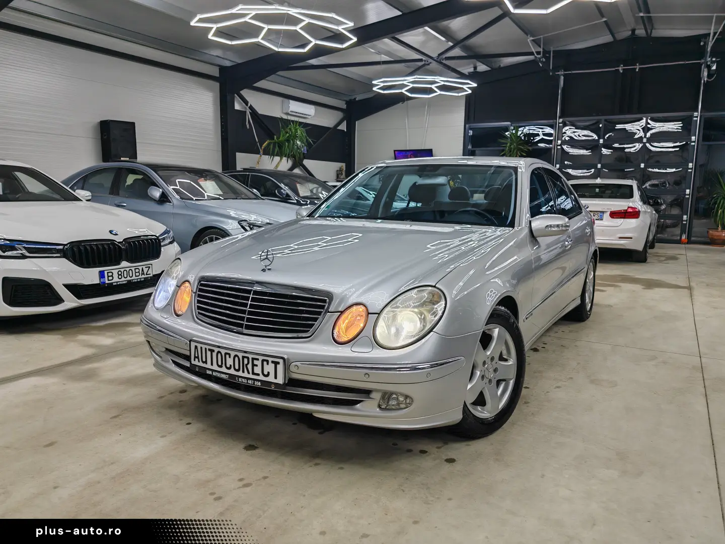 Mercedes E 220 Avantgarde Xenon 1 proprietar Stare originala