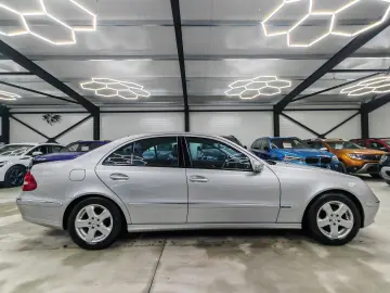 Mercedes E 220 Avantgarde Xenon 1 proprietar Stare originala