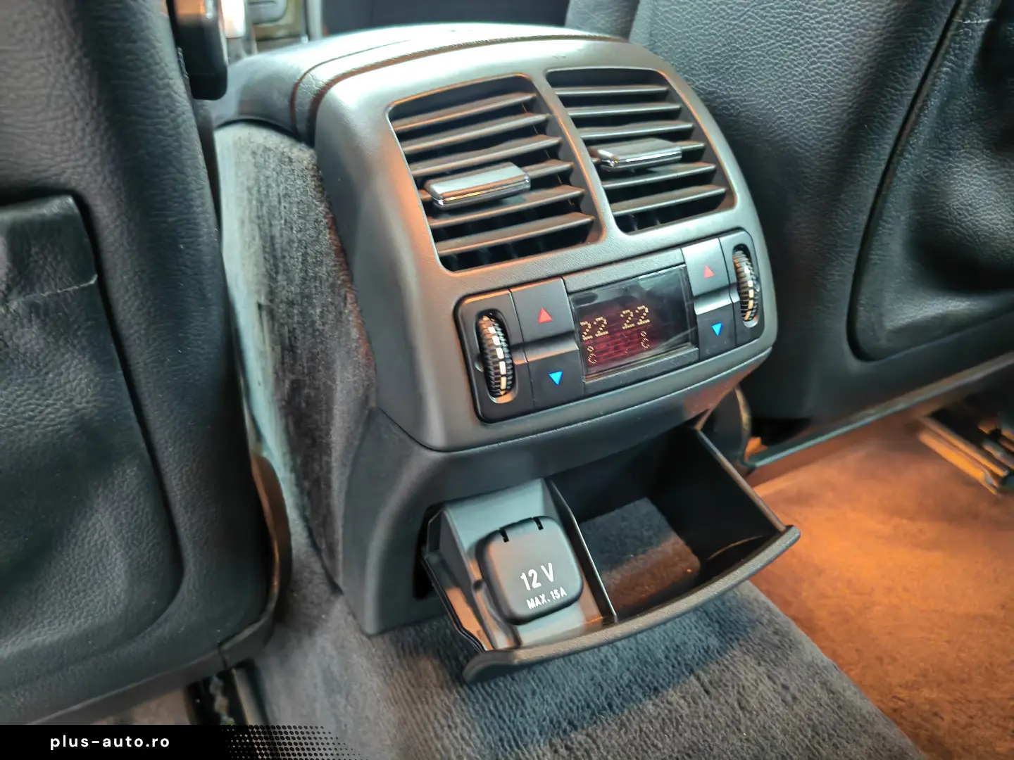 Mercedes E 220 Avantgarde Xenon 1 proprietar Stare originala