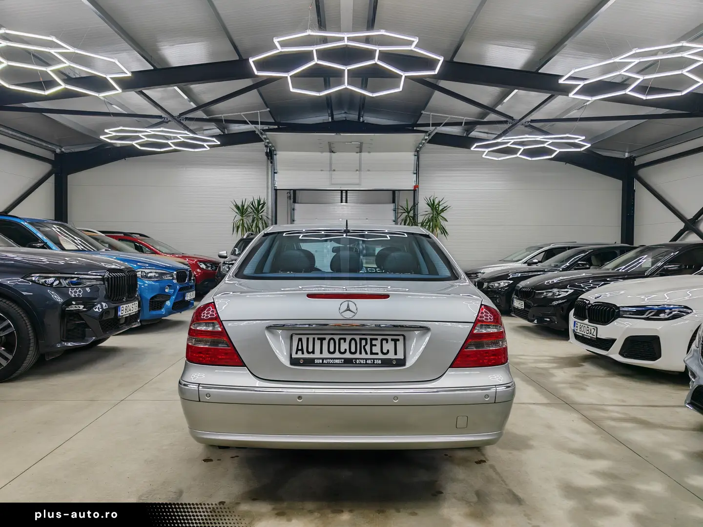 Mercedes E 220 Avantgarde Xenon 1 proprietar Stare originala