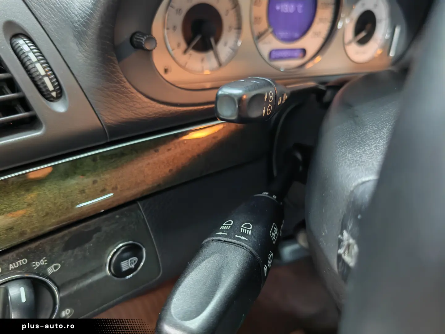 Mercedes E 220 Avantgarde Xenon 1 proprietar Stare originala