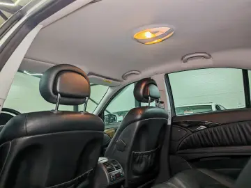 Mercedes E 220 Avantgarde Xenon 1 proprietar Stare originala