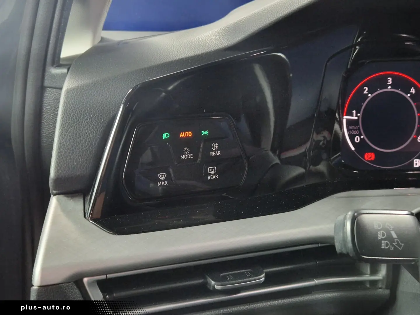 VOLKSWAGEN GOLF LIFE 2.0TDI 115CP 2021