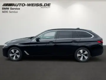 BMW 520 dA LEDER LASER ACC HUD SPORTSITZ SHZ DAB HIF