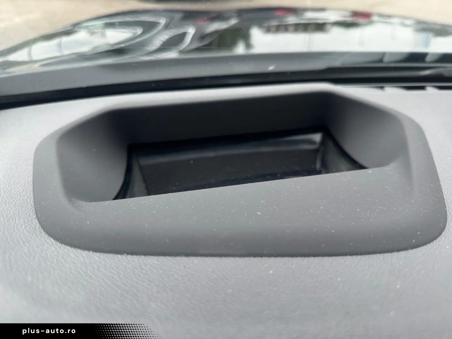 BMW 520 dA LEDER LASER ACC HUD SPORTSITZ SHZ DAB HIF