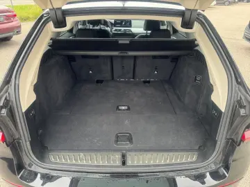 BMW 520 dA LEDER LASER ACC HUD SPORTSITZ SHZ DAB HIF