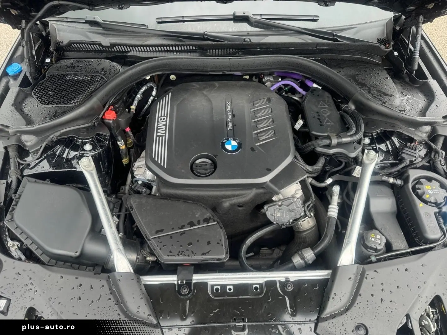 BMW 520 dA LEDER LASER ACC HUD SPORTSITZ SHZ DAB HIF