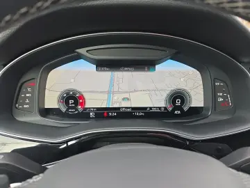 Audi Q8 50 TDI quattro Sline