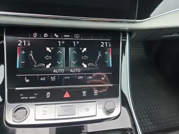 Audi Q8 50 TDI quattro Sline